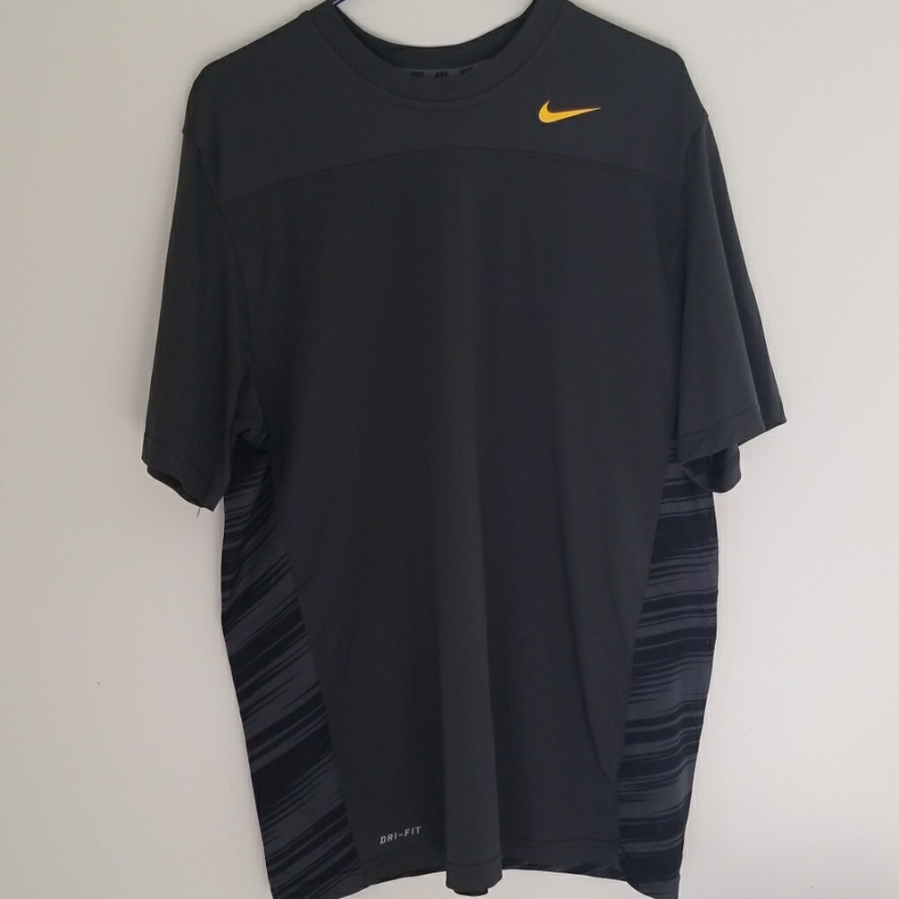 NIKE DRI-FIT